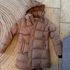 Aritzia TNA Super Puff Mid XXS